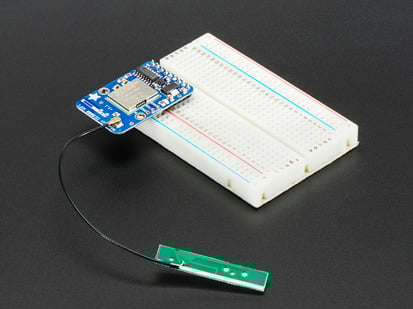 Antenna plugged into wifi module